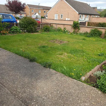 Crossbeck Way *